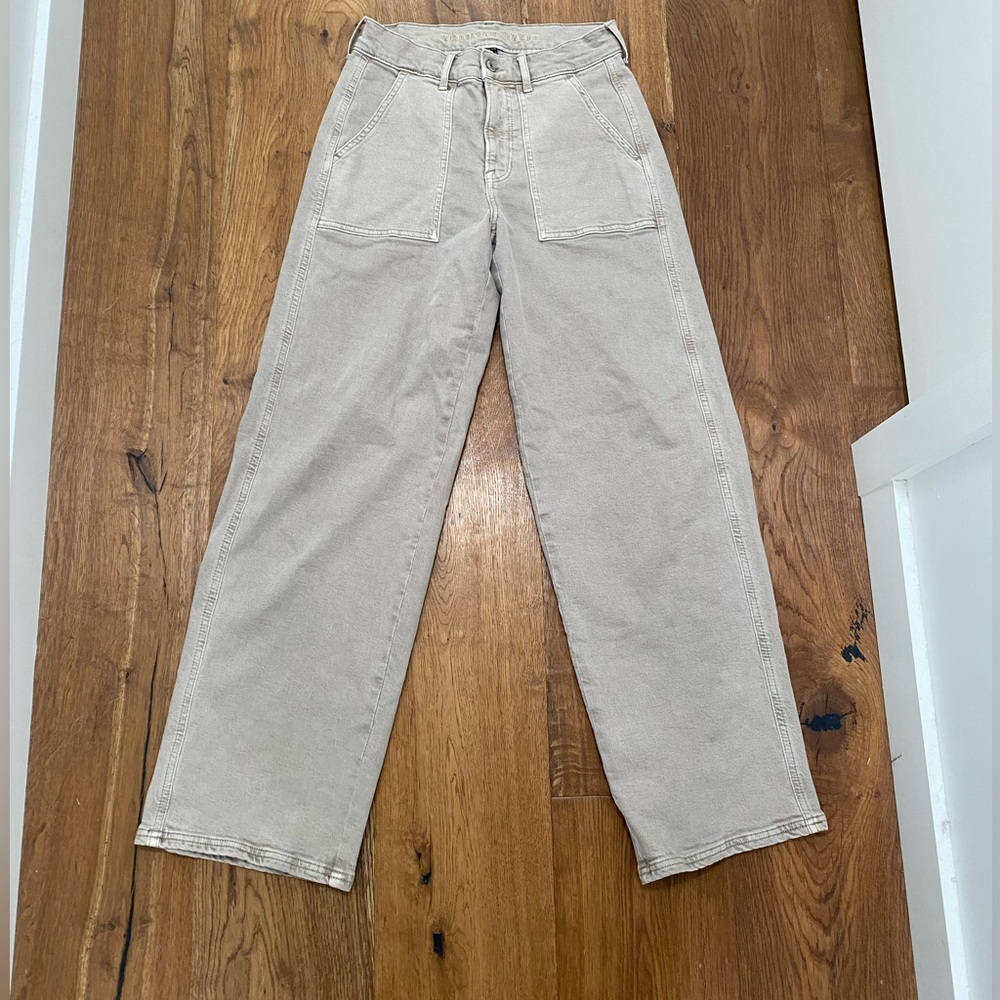 American Eagle patch pocket jeans